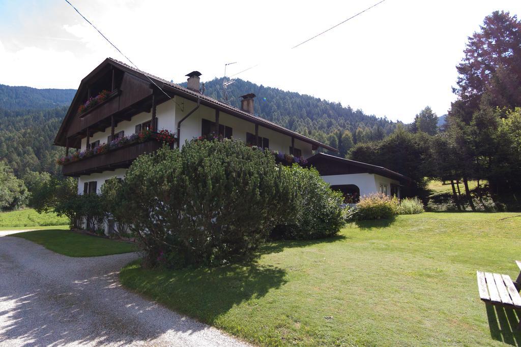 Oberlechnerhof Bed & Breakfast Rasun di Sopra Exterior photo